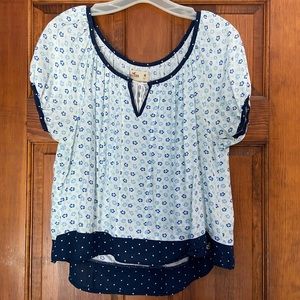Blue floral Hollister blouse